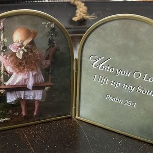 Vintage Double Frame with Inspirational Quote
